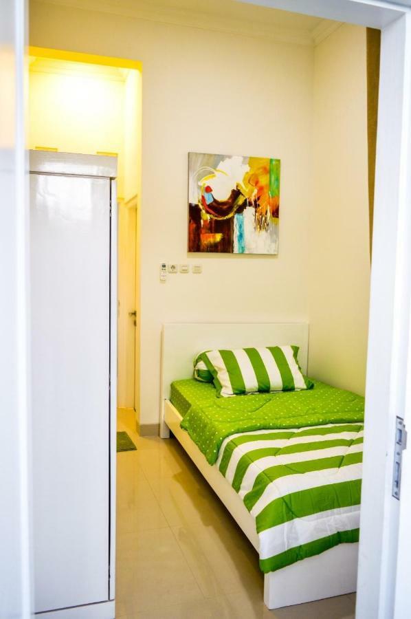 Omah Melati - Vacation Home Solo Εξωτερικό φωτογραφία